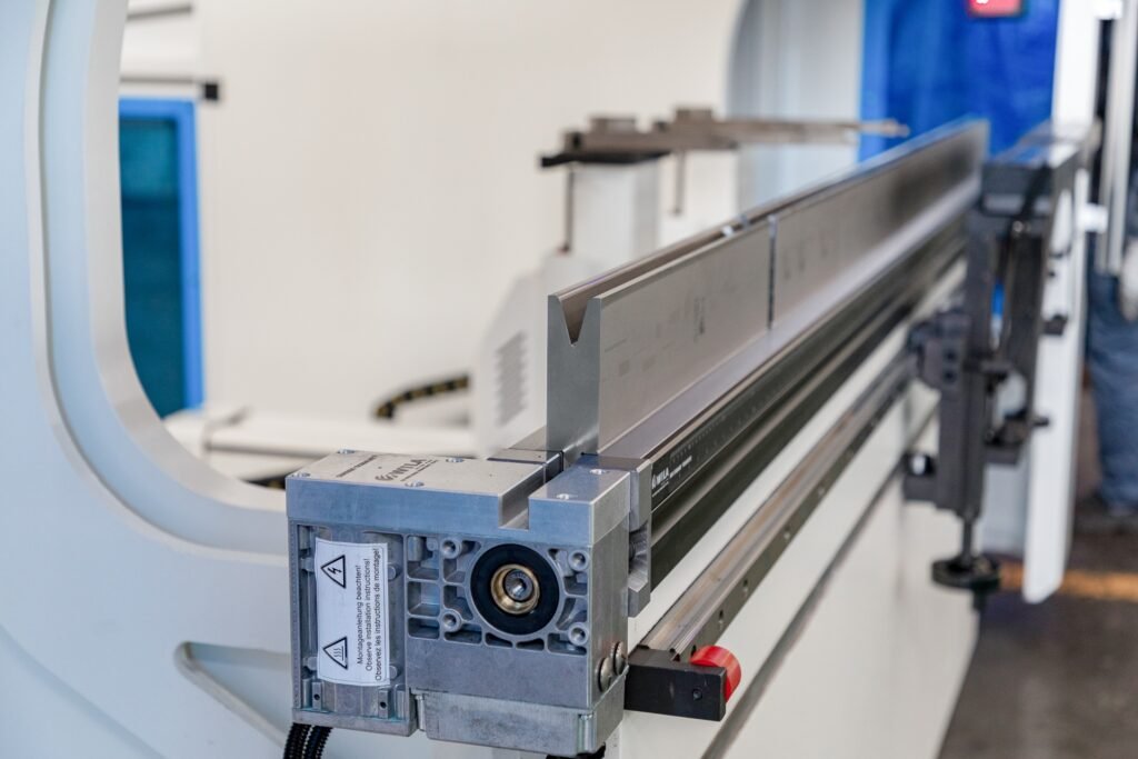 wila tool holders and crowning system