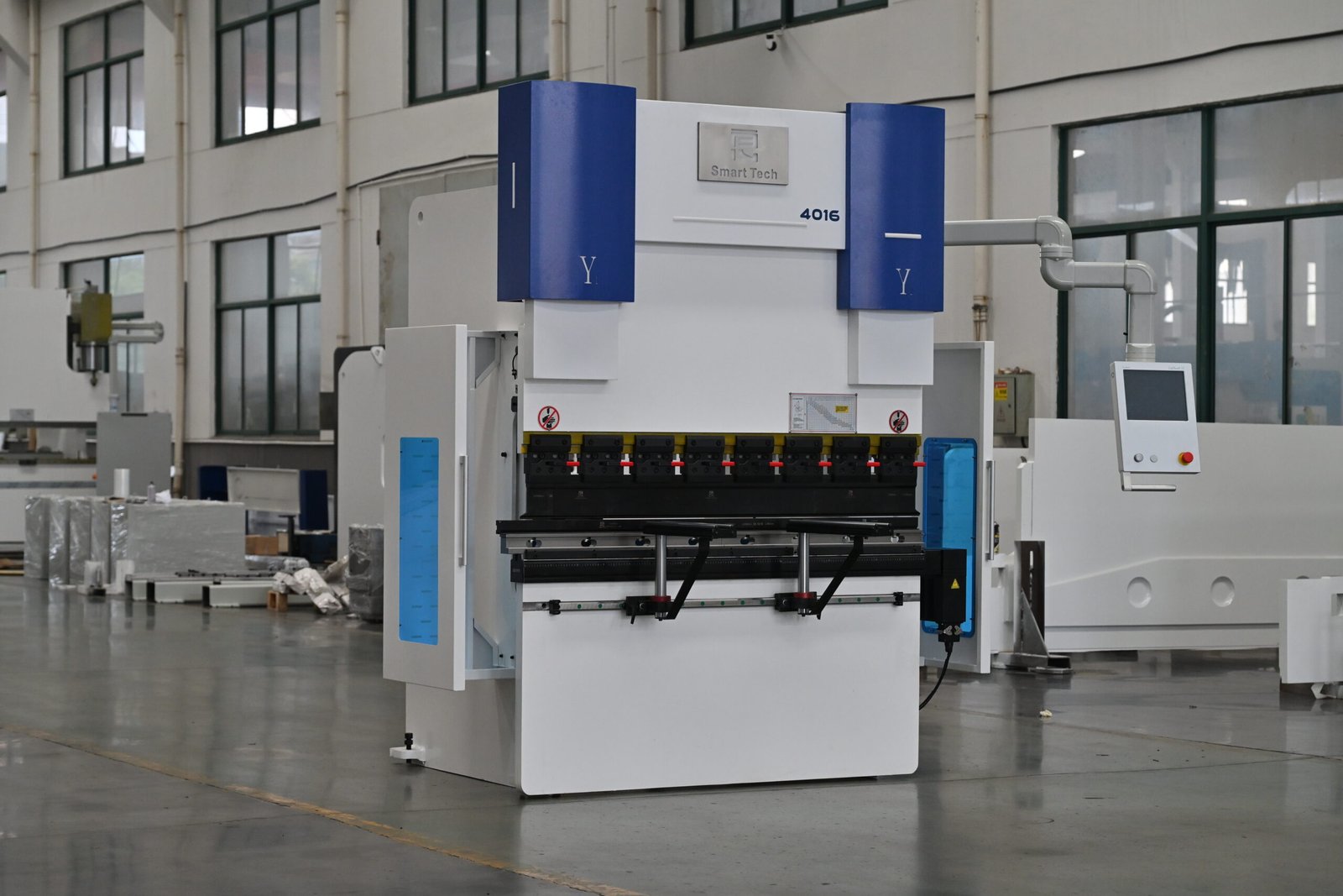 LIANGJI 40T1600mm Electro-Hydraulic CNC mini Press Brake